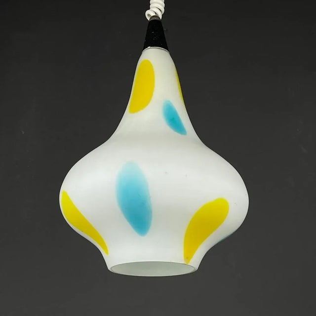 1950s Mid-Century Multicolor Opaline Murano Glass Pendant Lamp from Stilnovo, Italy, 1950s For Sale - Image 5 of 13