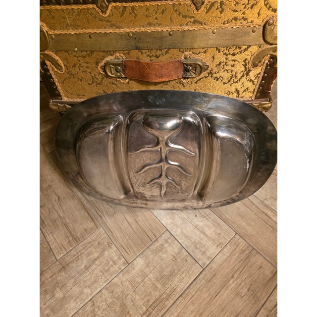 English 1940s Trophy Triple We'll Silver Plate Serving Platter For Sale - Image 3 of 6