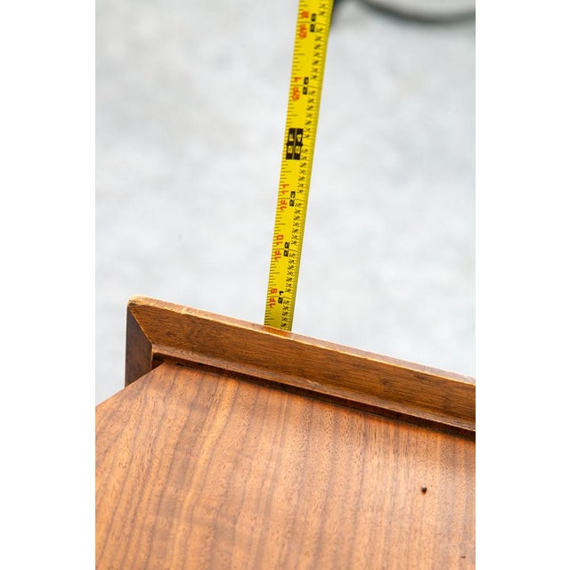 Brown 1960s Mid Century Modern Nightstand End Side Table Lane First Edition Walnut Drawer MCM For Sale - Image 8 of 12