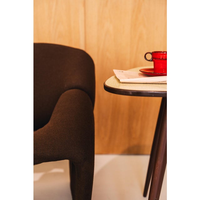 Kidney-Shaped Side Table, in Good conditions. Designed 1960 to 1969