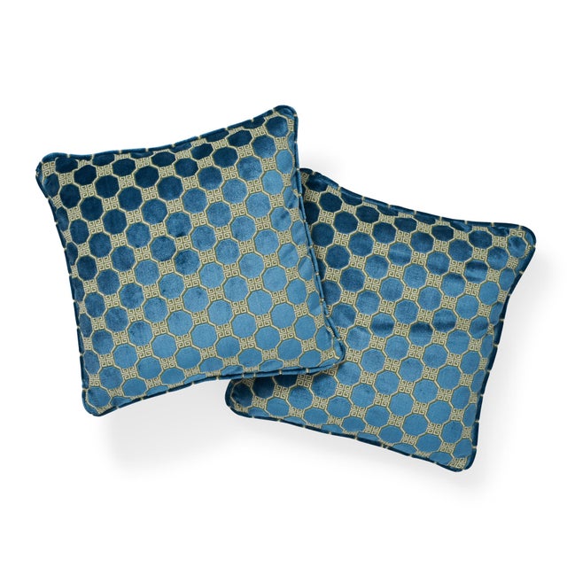 This pillow features Octavia Velvet with a Self-Welt finish. Woven in Belgium on traditional looms, this extraordinary...