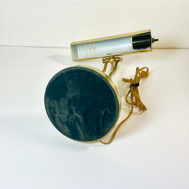 Mid 20th Century Mid-Century Modern Art Deco Articulating Brass Piano Bankers Desk Lamp. For Sale - Image 15 of 15