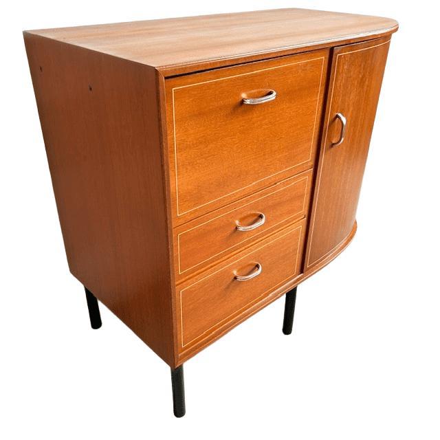 Vintage Danish Formule Chest of Drawers, 1960s For Sale - Image 4 of 8