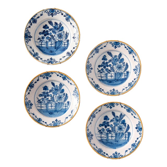 18th Century Dutch Delftware Blue and White Floral Plates, Set of 4 For Sale