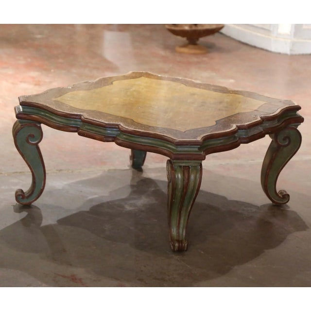 Early 20th Century Early 20th Century Italian Louis XV Painted and Giltwood Coffee Table For Sale - Image 5 of 7