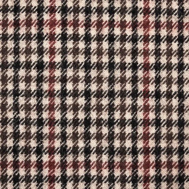 Traditional Sample - Schumacher Aldridge Wool Houndstooth in Brown For Sale - Image 3 of 4