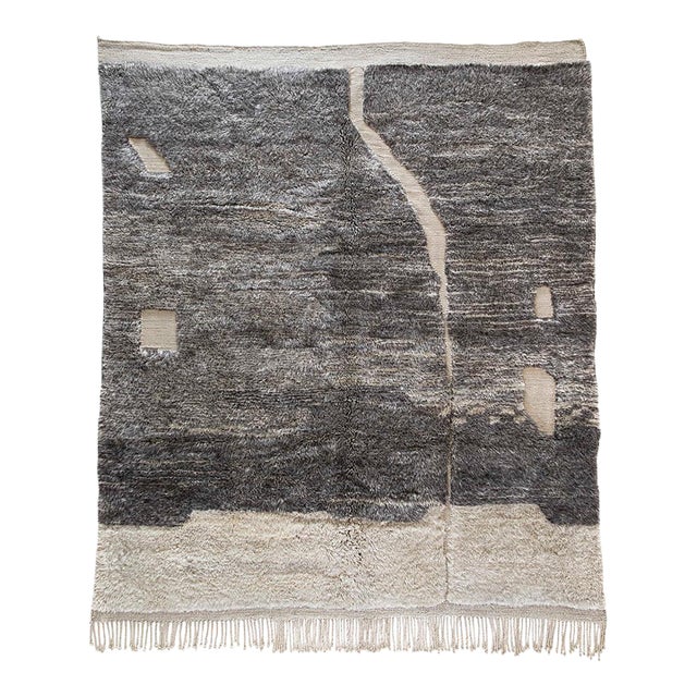 Abstract Scattered Organic Hand-Knotted Wool Rug | 9'5" X 8'1" | One of a Kind For Sale