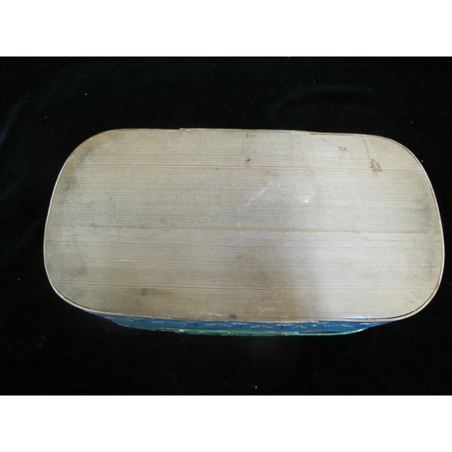 Green Vintage Hand Painted Tole Deer Hunting Scene Wood Keepsake Sewing Box With Lid For Sale - Image 8 of 9