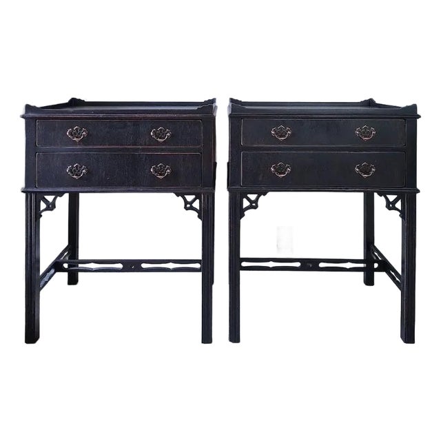 A Pair of Chippendale Nightstands by Thomas O'Brien for Hickory Chair For Sale