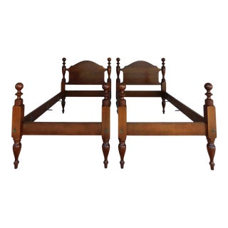 Custom Mahogany Twin Size Cannonball Poster Beds - a Pair For Sale