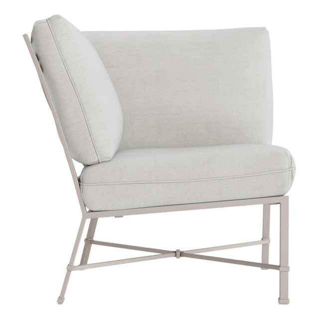 Brown Jordan Venetian Corner Sectional, Dove frame with Fusion Dove fabric For Sale