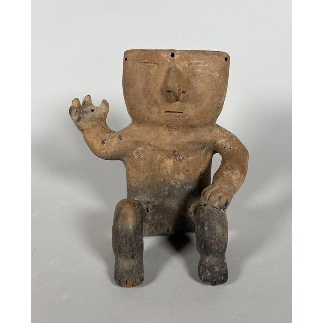 Ceramic Sculpture of Chieftain, Colombia, 500-1500 AD For Sale - Image 7 of 7