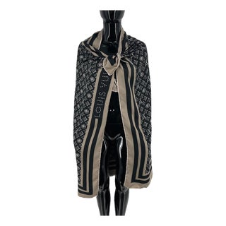 Louis Vuitton Black Monogram 100% Silk Scarf For Sale