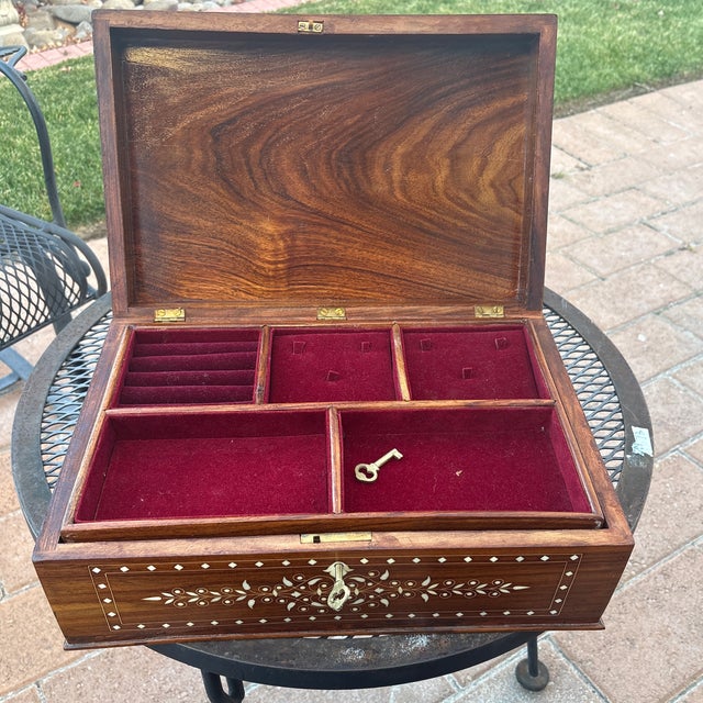 1950s Moroccan Bone Inlay Jewelry Case With Shelf For Sale - Image 5 of 6