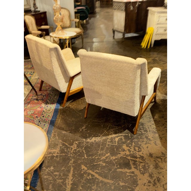 Mid 20th Century Pair of MCM Italian Gio Ponti Manner Armchairs For Sale - Image 5 of 7