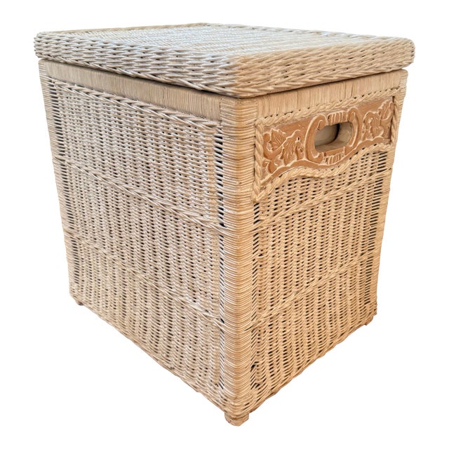 Vintage White Wicker Hamper Storage Chest Jamaican Collection For Sale