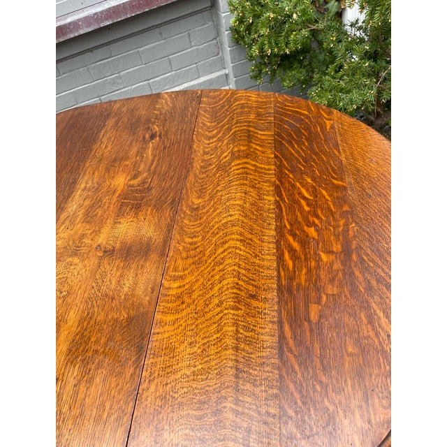 CHARMING Antique English Oak Drop Leaf Gateleg Oval Table~~Barley Twist Legs ~~c. 1920s-1930s Always in high demand Solid...