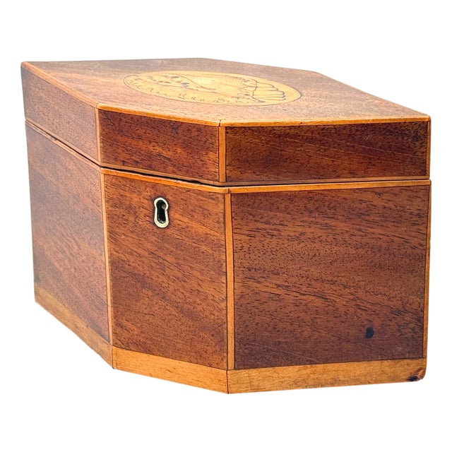 Georgian Hexagonal Shaped Mahogany Tea Caddy, 1790 For Sale