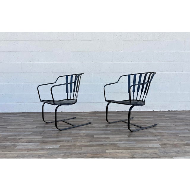 Metal Pair of Vintage Mid-Century Modern Wrought Iron Patio Bouncer Lounge Chairs | Russell Woodard Style For Sale - Image 7 of 18