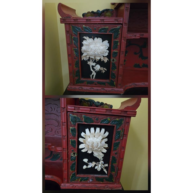 Early 20th Century Japanese Red Lacquer Kamakura-Bori Writing Desk and Chair Set Beautiful Floral Motif For Sale - Image 4 of 18