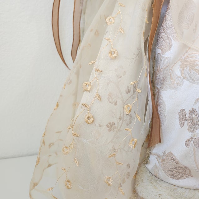 Final Clearance Italian Christmas Angel 31" in Heavenly Regalia Vintage For Sale - Image 16 of 17