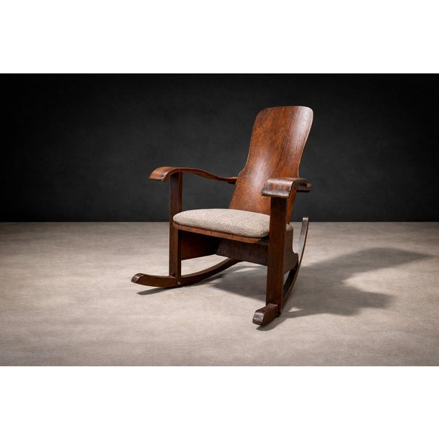 1950s Brazilian Mid-Century Rocking Chair in Bentwood, Moveis Cimo, 1950s - Lot 137 For Sale - Image 5 of 11