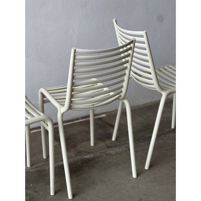 White Model Pip-E Stackable Chairs by Philippe Starck for Driade, 2010, Set of 4 For Sale - Image 8 of 17