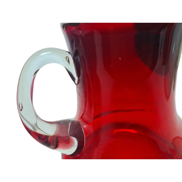 Red Postmodern Jug from Tarnowiec Glassworks, Poland, 1970s For Sale - Image 8 of 9