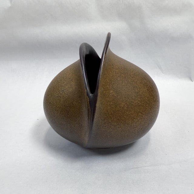 Mid-Century Modern Venus Vase by Uta Feyl for Rosenthal Studio Pottery Germany Mid Century For Sale - Image 3 of 10