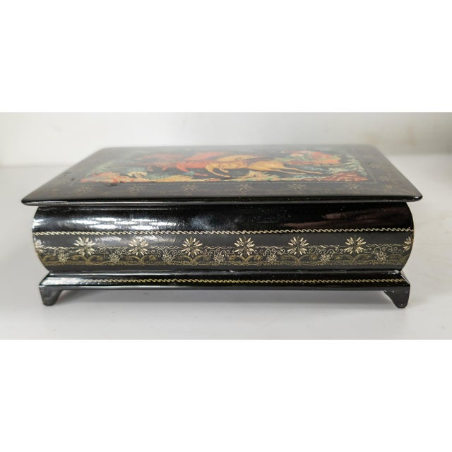 Paper 20th Century Russian Palekh School Lacquer Jewelry or Trinket Box For Sale - Image 7 of 16