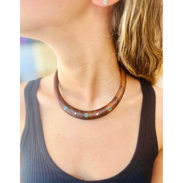 Wood Collar Necklace With Emeralds, Diamonds & 14k Gold For Sale - Image 12 of 12