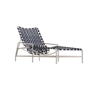 Brown Jordan Kantan Aluminum Vinyl Chaise Lounge, Dove frame with Marine fabric For Sale