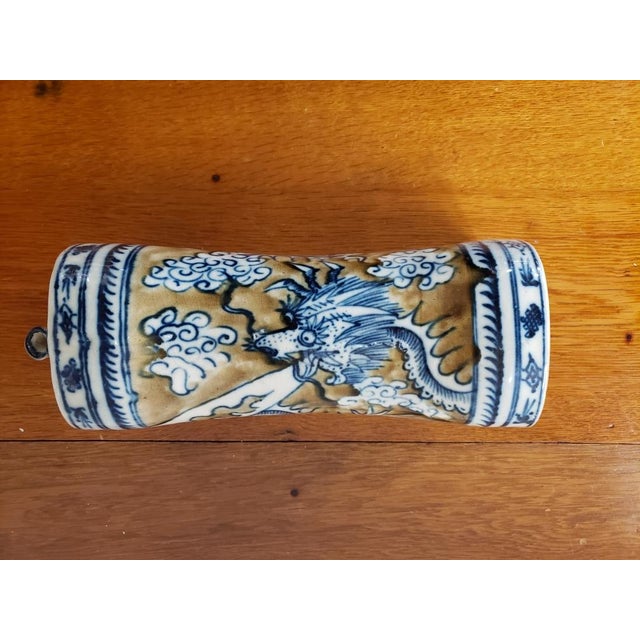 Late 19th Century Chinese Porcelain Dragon Motif Toad Spout Opium Pillow For Sale - Image 4 of 6