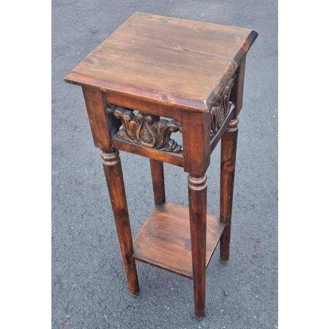 Early 20th Century Edwardian Carved and Stained Pine Side Table Pedestal For Sale - Image 5 of 5