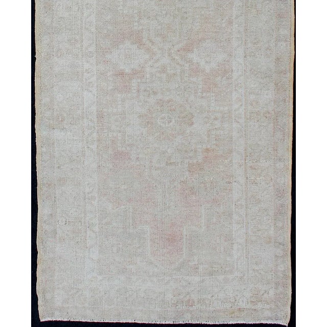 Turkish Vintage Turkish Oushak Runner With Multi-Medallion Design in Muted Color Palette For Sale - Image 3 of 11