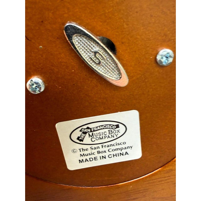 1990s Vintage San Francisco Music Box White Doves Pink Rose Wind Beneath My Wings For Sale - Image 5 of 8