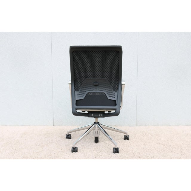 Vitra Modern Antonio Citterio for Vitra Ergonomic Id Mesh Black Office Desk Chair For Sale - Image 4 of 13