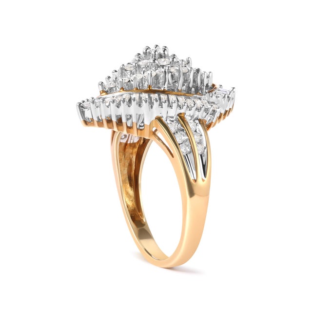 Contemporary 10K Yellow Gold 1.0 Cttw Round and Baguette-Cut Diamond Cluster Ring, Size 7 For Sale - Image 3 of 6