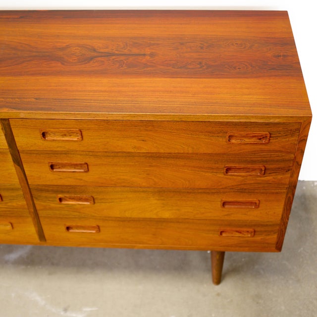 Hundevad & Co. Rosewood Model Hu 40/16 Low Dresser Designed by Carlo Jensen For Sale - Image 11 of 11