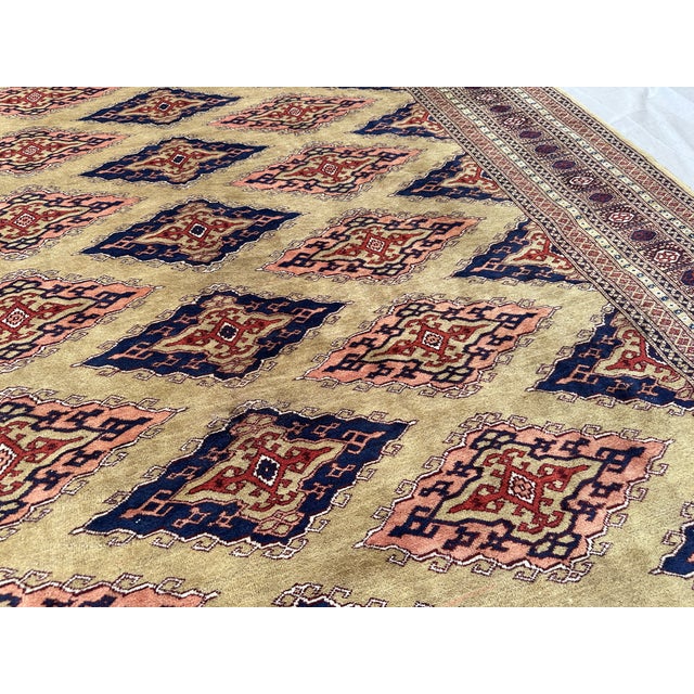 Vintage Pakistani Handmade Wool Rug 6' X 8'8" – Tribal Living Room Carpet For Sale - Image 9 of 10