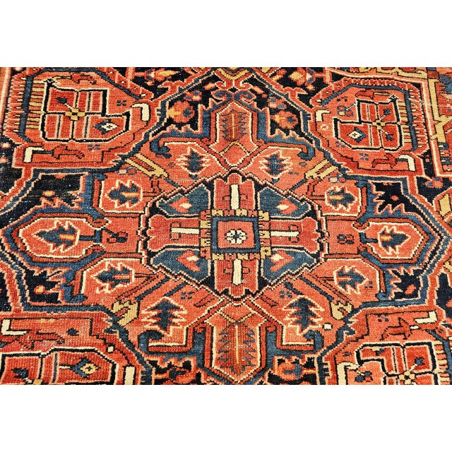 Vintage Persian Heriz Serapi Rug, Hand-Knotted Wool, Geometric Pattern, Rust-Red & Blue, 7x10 For Sale - Image 17 of 18