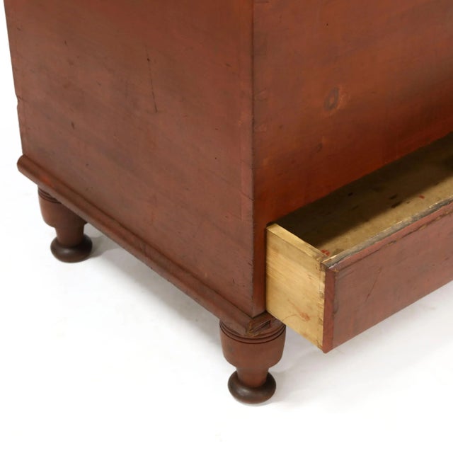 Mid 18th Century 18th Century American Painted Blanket Chest For Sale - Image 5 of 7