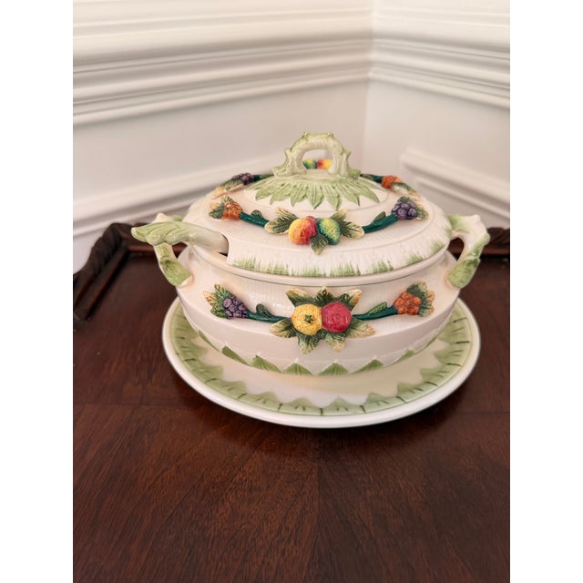 Vintage Japanese Majolica Style Fruit Garland Soup Tureen With Underplate & Ladle For Sale - Image 4 of 8