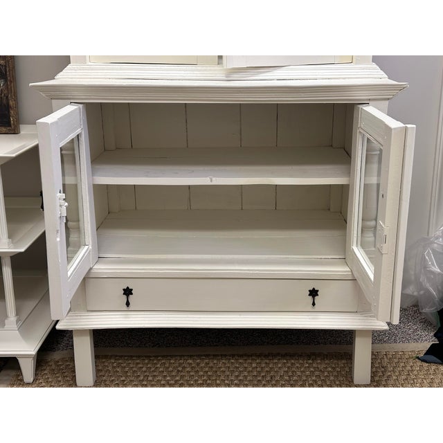 1980s Vintage White Painted Hutch Cabinet With Glass Doors For Sale - Image 5 of 12