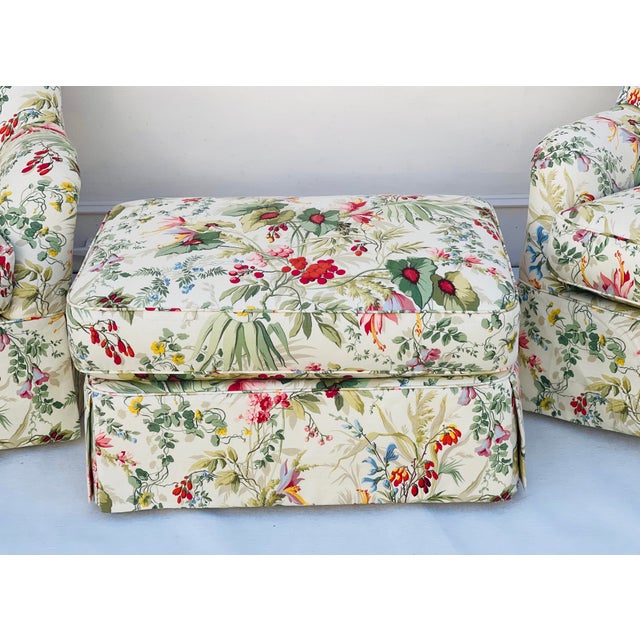 George Smith Attr. Floral Swivel 2 Armchairs and Ottoman For Sale In Miami - Image 6 of 11