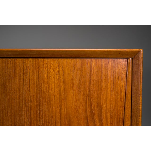Model 19 Teak Highboard by Gunni Omann for Omann Jun, Denmark, 1960s For Sale - Image 11 of 15