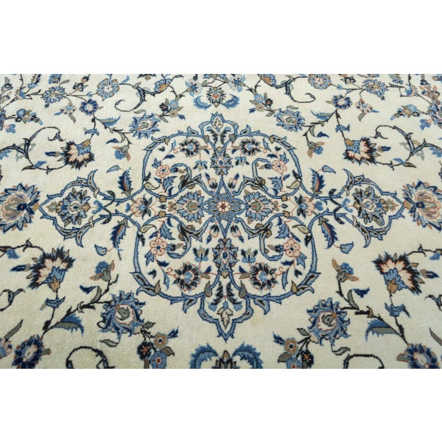 Hand-Knotted Kashan Rug in Cork Wool with Light Floral Design, 1990s For Sale - Image 6 of 13