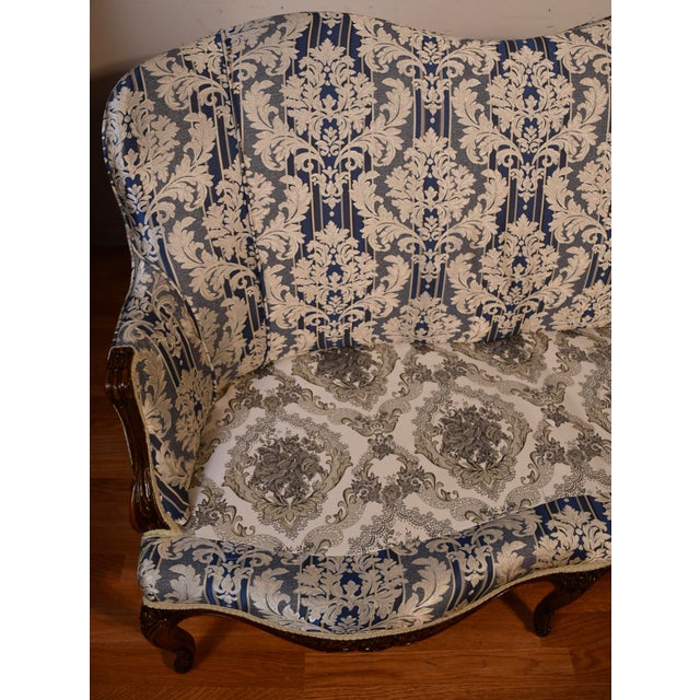1900s Antique French Louis XV Walnut High-Back & Spring-Seat Loveseat / Settee For Sale - Image 16 of 16