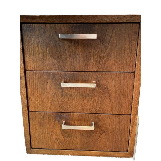 Brown Vintage Solid Wood Desk – Mid-Century Modern Executive Style For Sale - Image 8 of 9