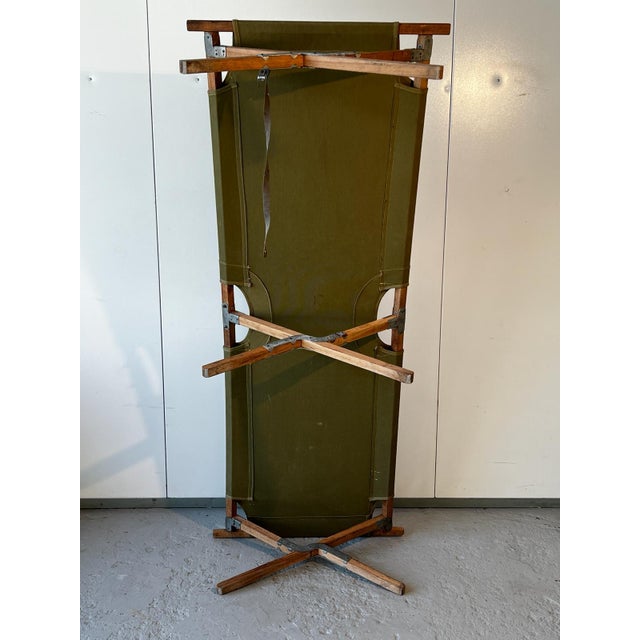 Mid-Century Modern Green Military Folding Bed, 1945 For Sale - Image 3 of 11
